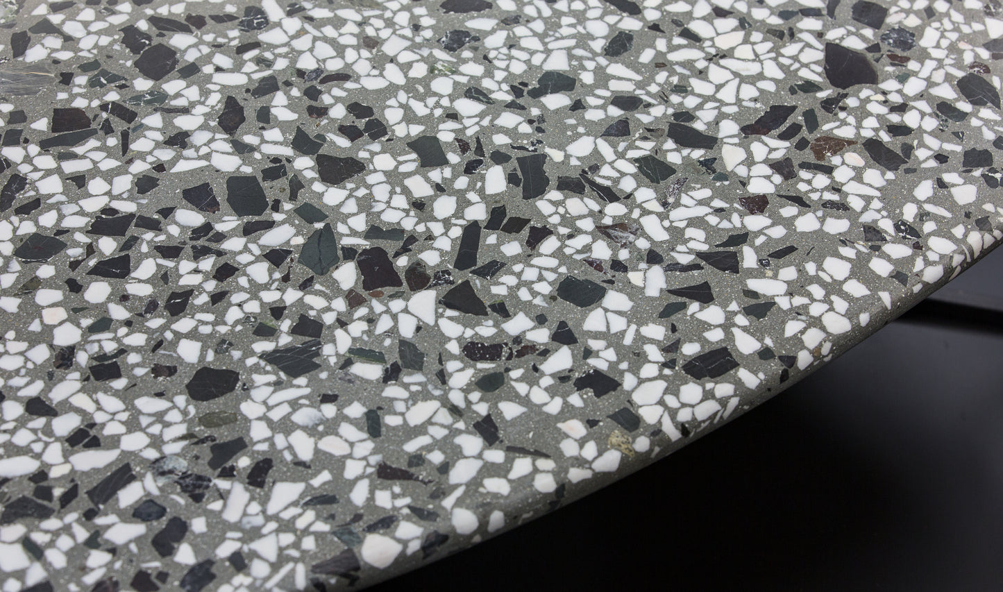 BetelArt terrazzo konferenčný stolík – 60 × 100 cm, sivý s bielym mramorom a lomovým kameňom