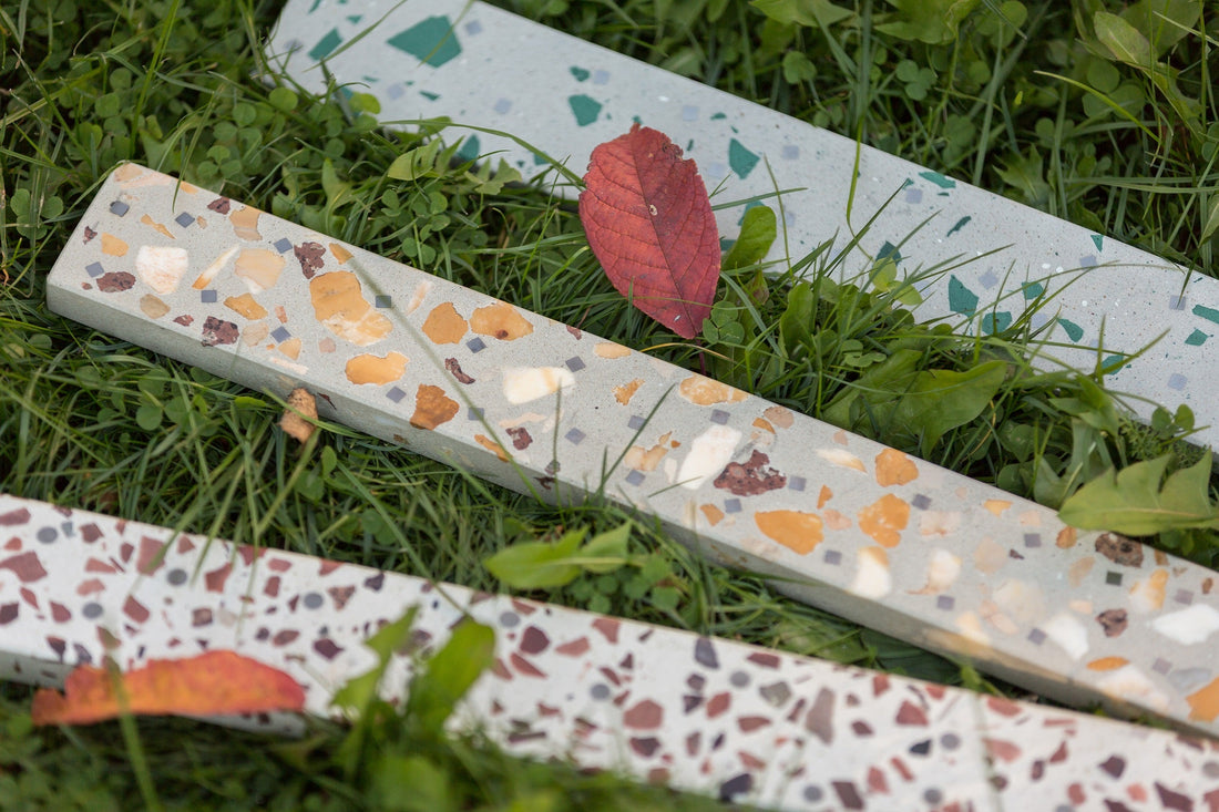 Terrazzo magnetický držiak na nože od BetelArt